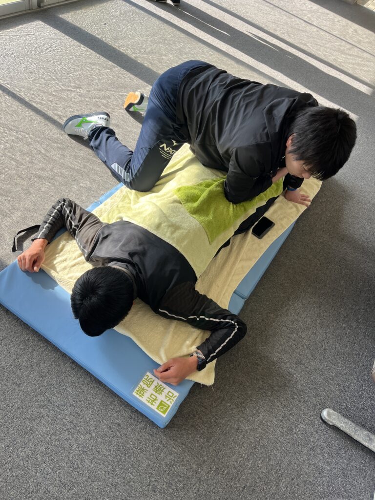 スポーツトレーナー